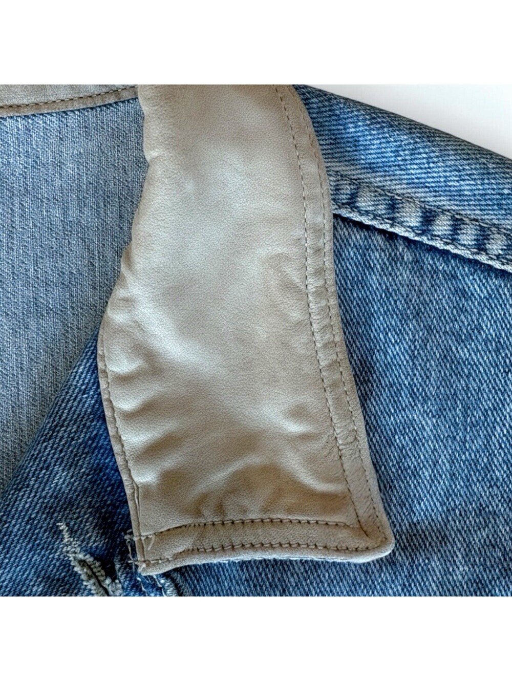 Vintage 80s Banana Republic Safari Era Leather Collar Denim Jacket Macau XL - Picture 3 of 6